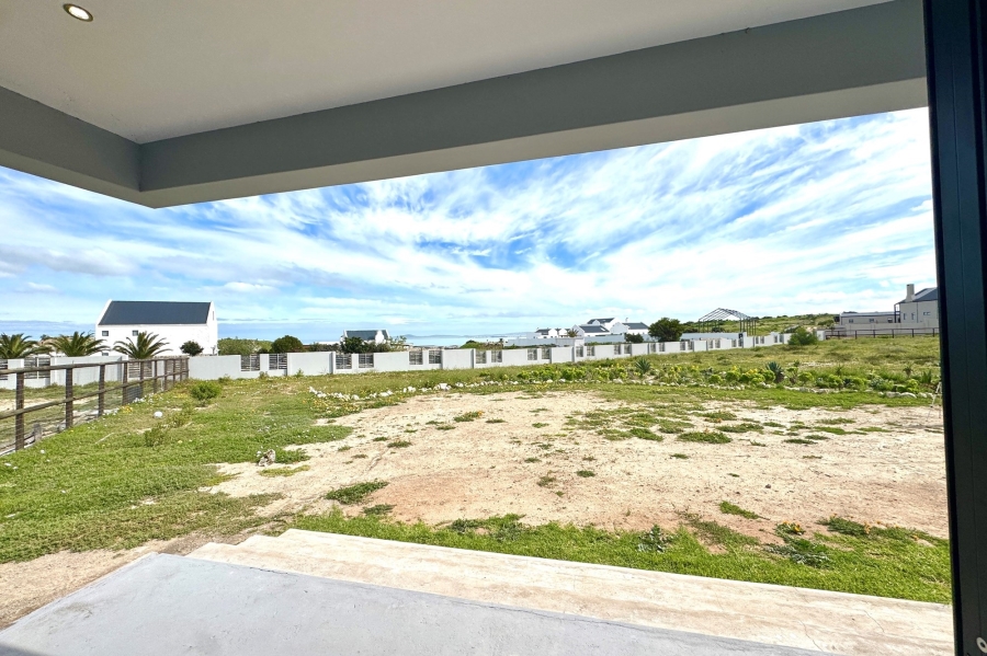 4 Bedroom Property for Sale in Olifantskop Western Cape